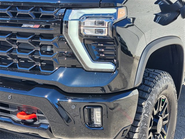 New 2026 Chevrolet Silverado 2500 ZR2 image 6