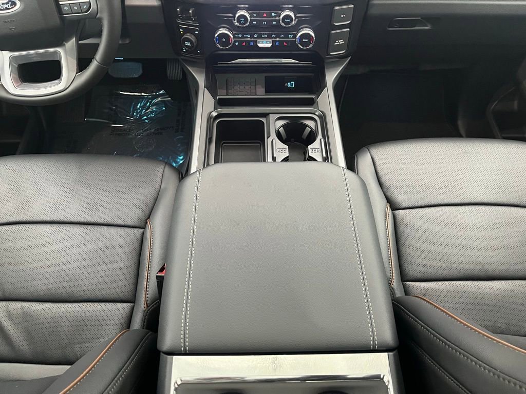 New 2026 Ford F350 Lariat w/ Black Appearance Package image 26