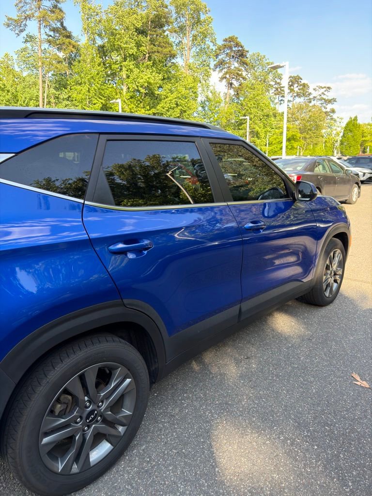 Used 2023 Kia Seltos S FWD image 5