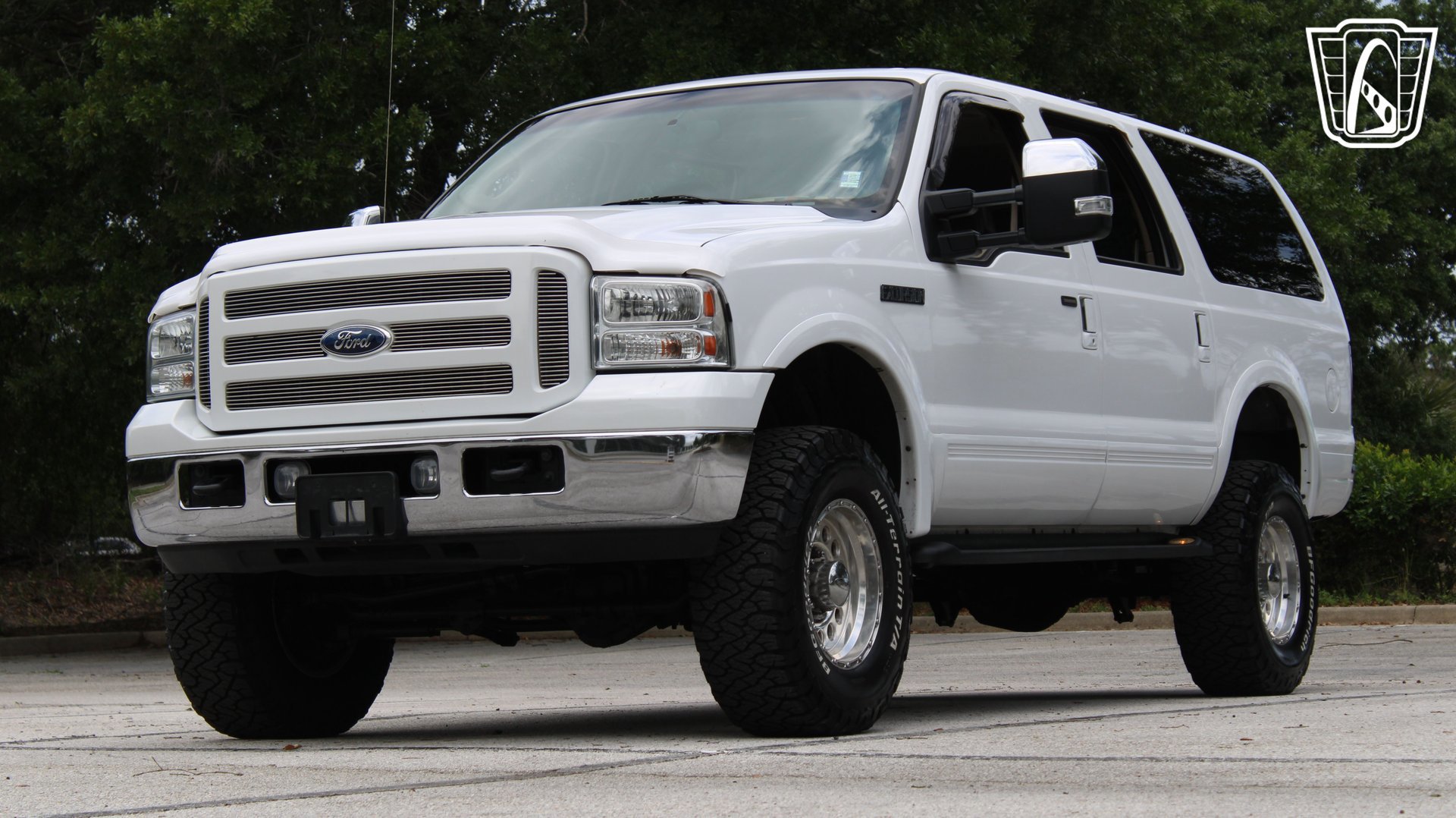 Used 2005 Ford Excursion Eddie Bauer AWD/4WD image 2