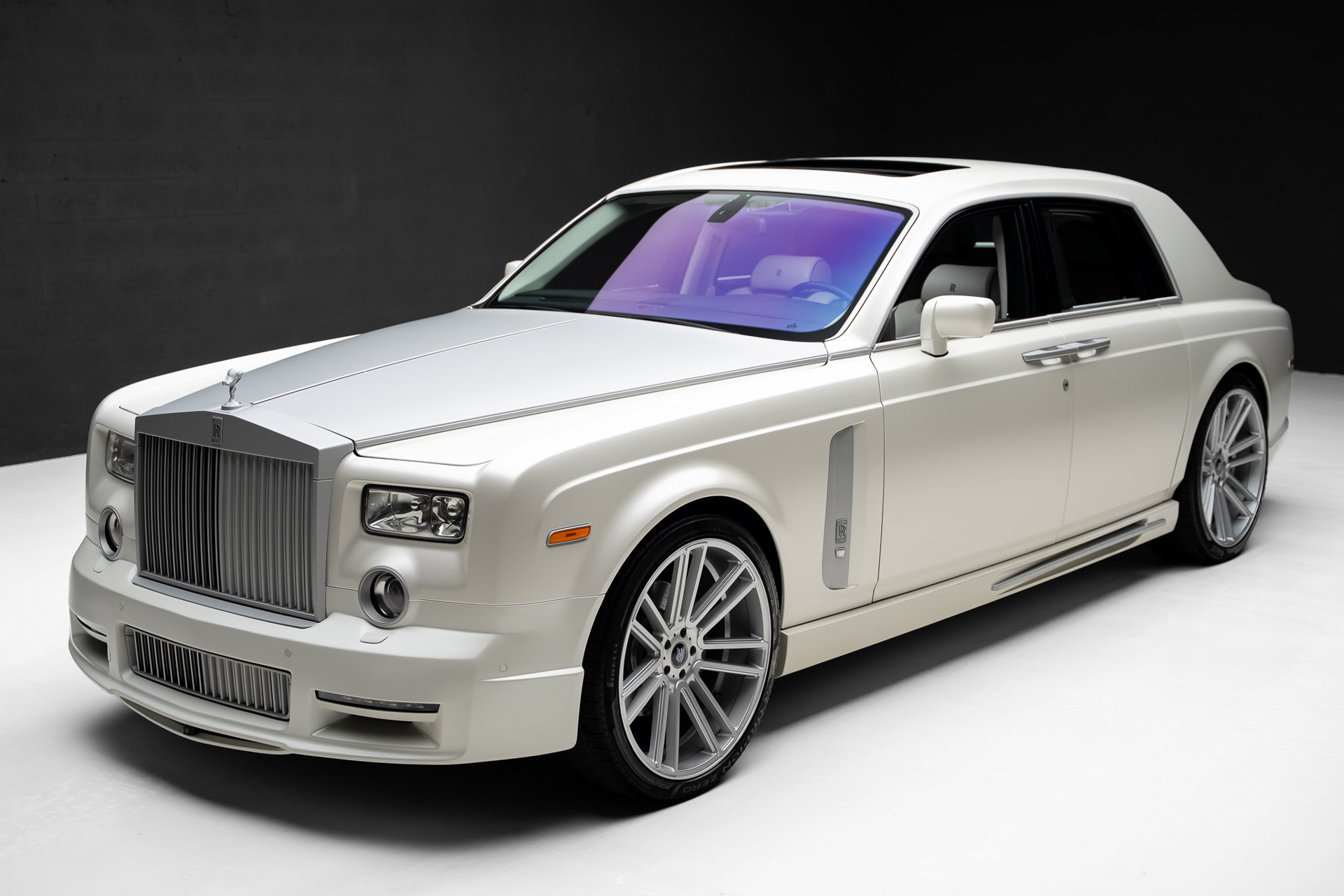 Used 2009 Rolls-Royce Phantom Sedan RWD image 5