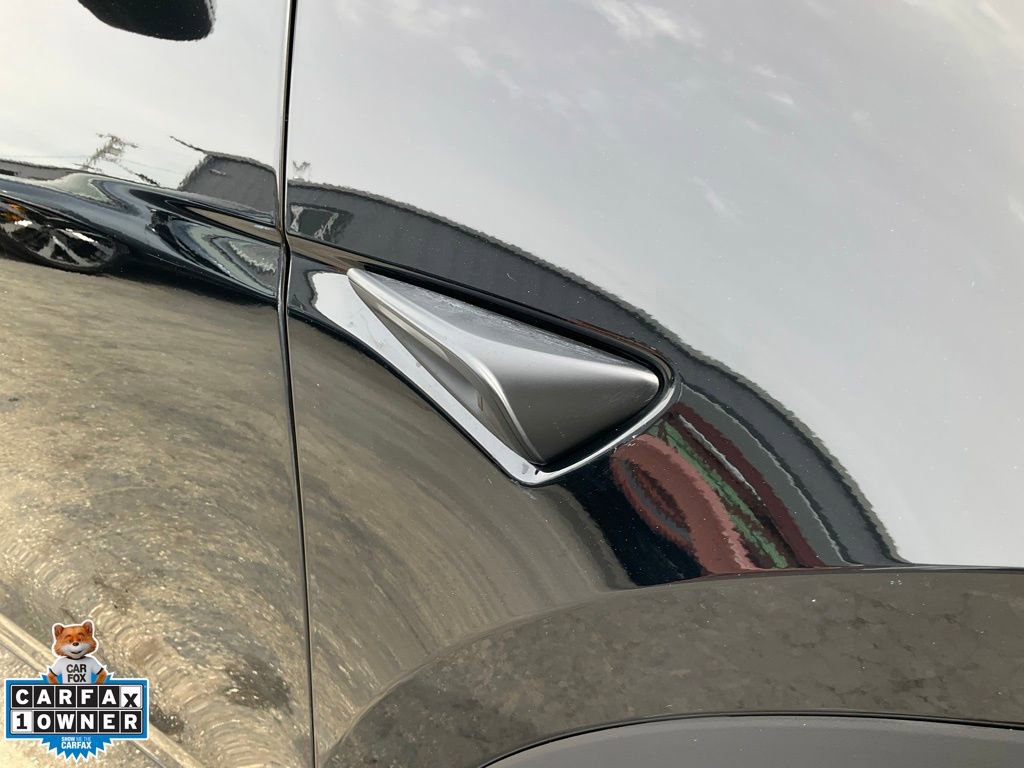 Used 2024 Tesla Model Y Long Range image 82