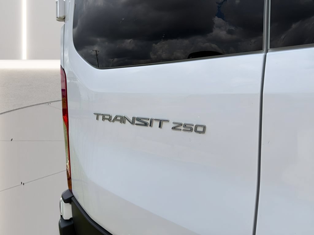 Used 2020 Ford Transit 250 Low Roof w/ Exterior Upgrade Package RWD image 29