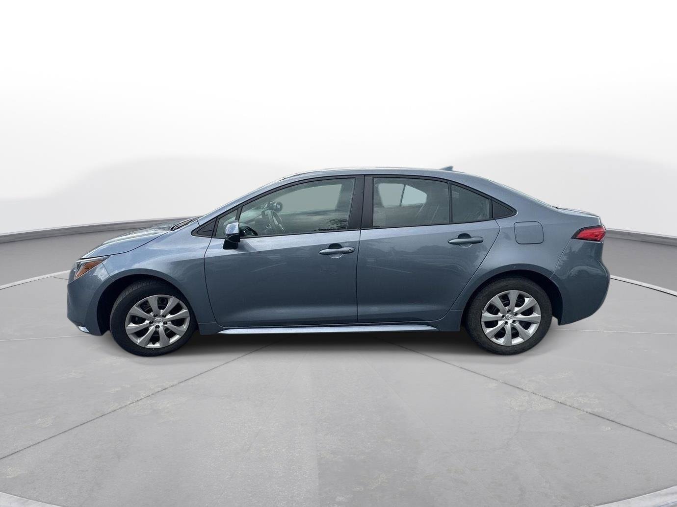 Certified 2024 Toyota Corolla LE FWD image 9