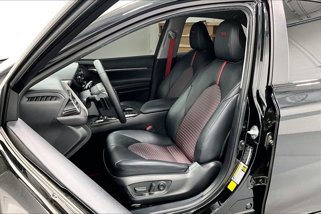 Used 2024 Toyota Camry TRD image 31