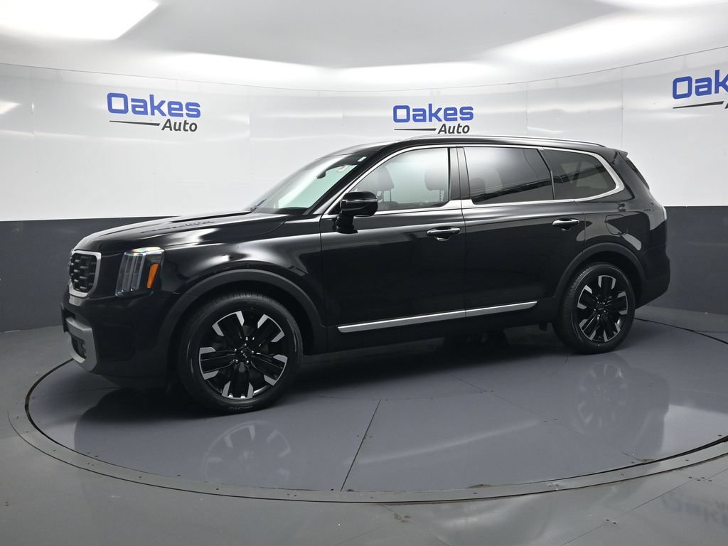 Certified 2025 Kia Telluride SX Prestige AWD/4WD image 4