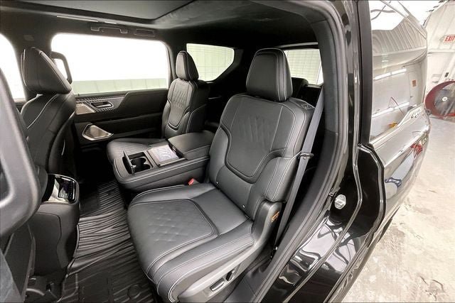 Certified 2026 INFINITI QX80 Autograph w/ Premium Cargo Package AWD/4WD image 21