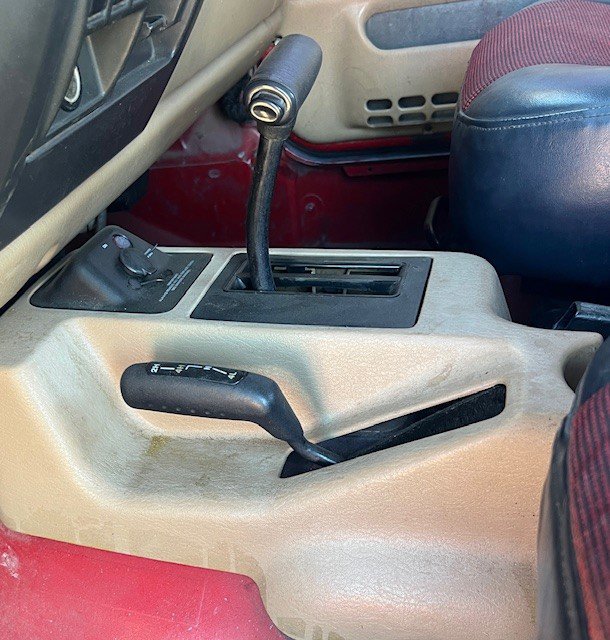 Used 2000 Jeep Wrangler Sport image 3