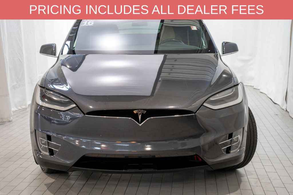 Used 2016 Tesla Model X 90D AWD/4WD image 2