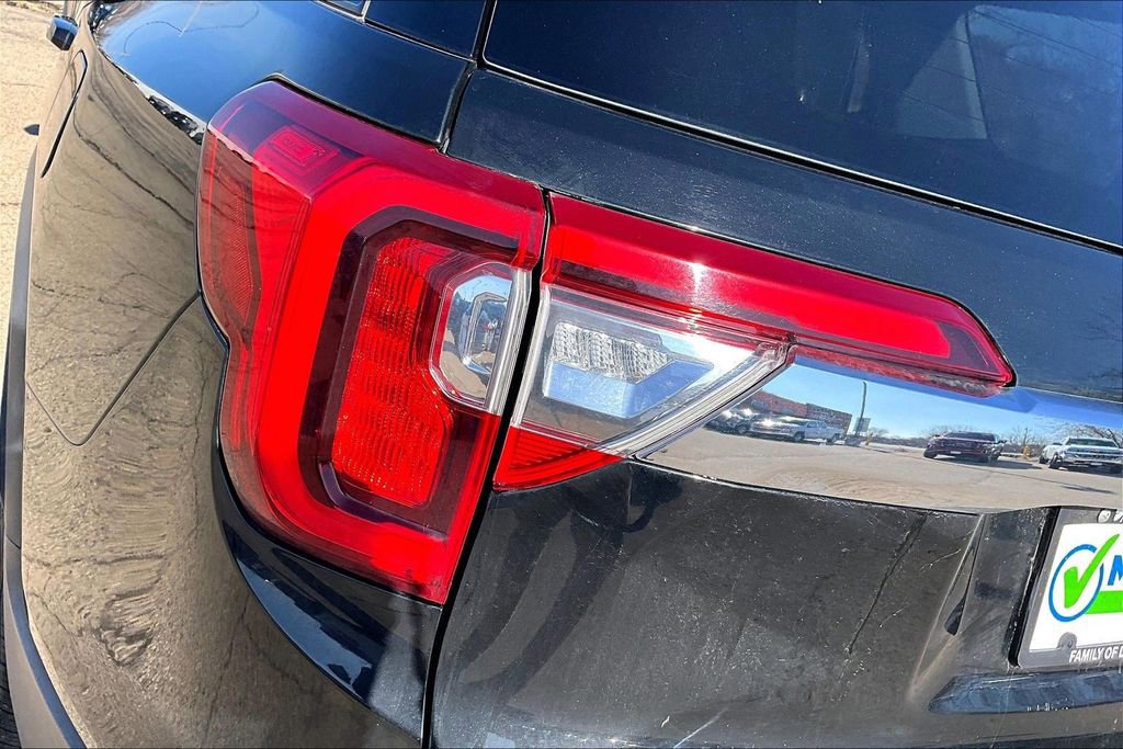 Used 2023 GMC Acadia SLT AWD/4WD image 22