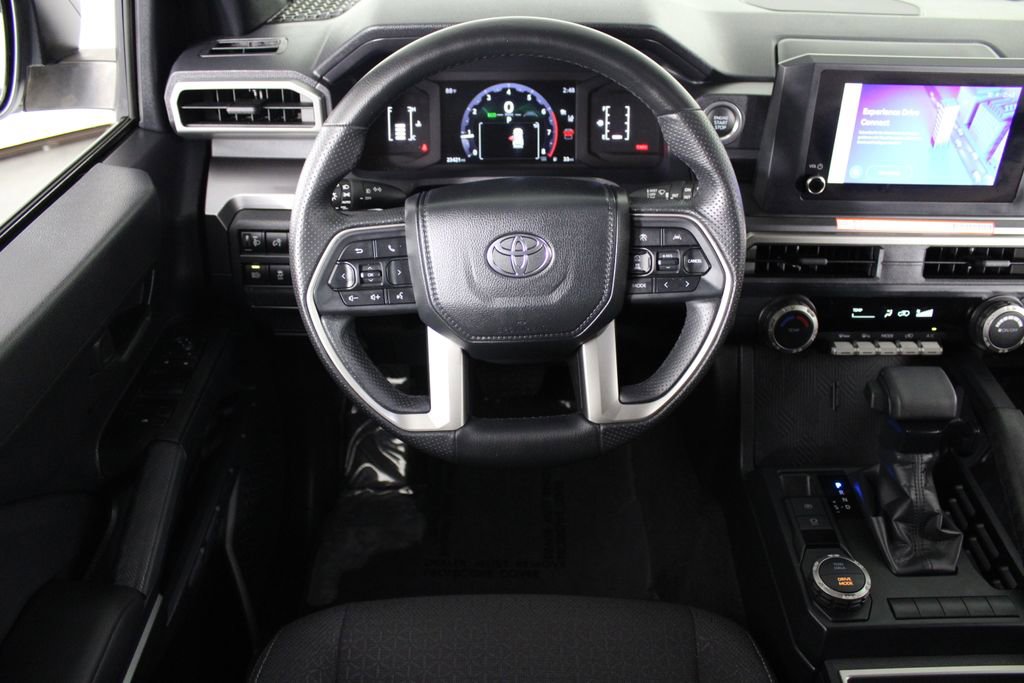 Used 2025 Toyota 4Runner SR5 RWD image 6