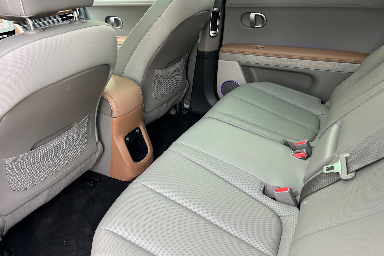 Used 2024 Hyundai Ioniq 5 Limited image 15