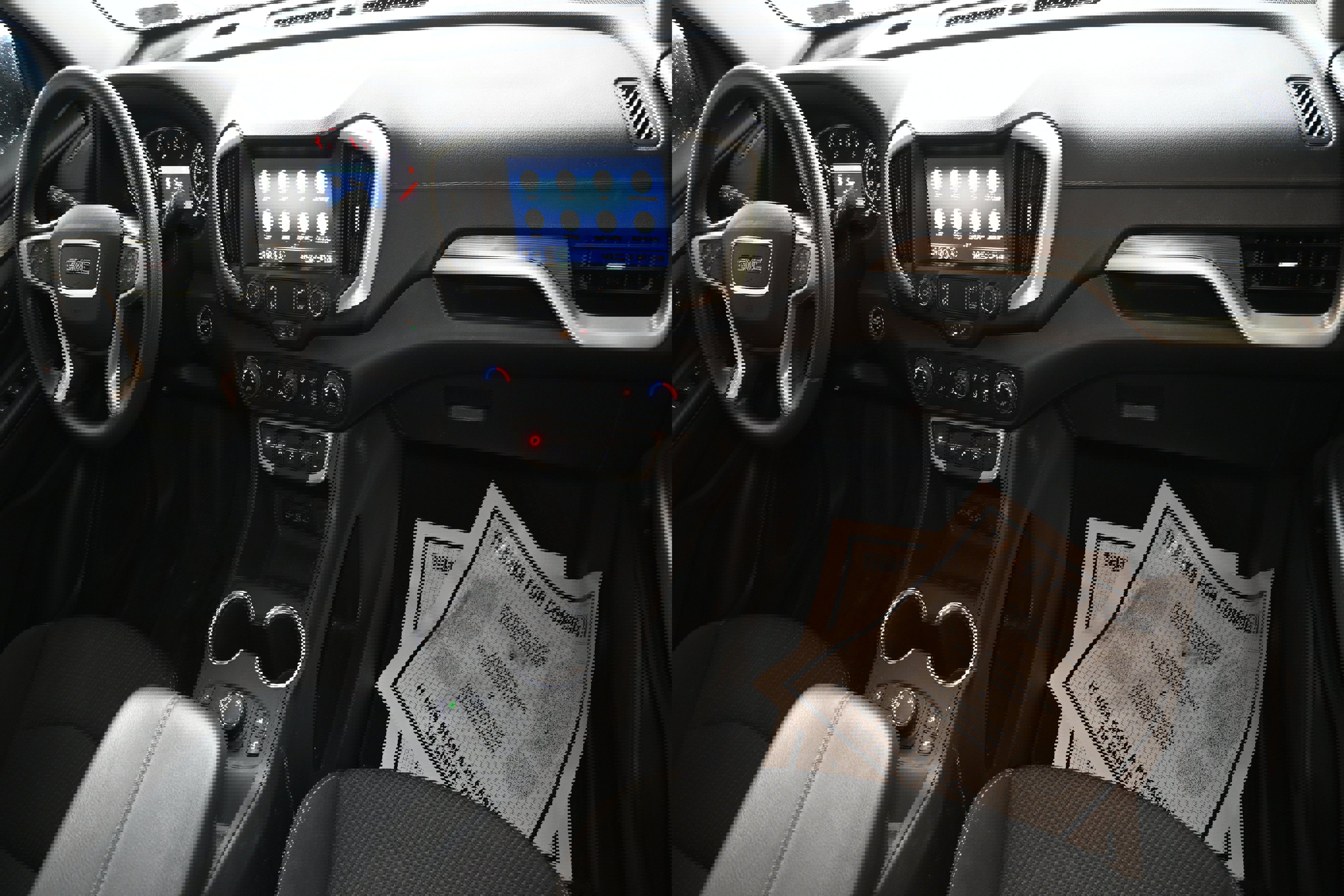 Used 2024 GMC Terrain SLE w/ Driver Convenience Package image 21