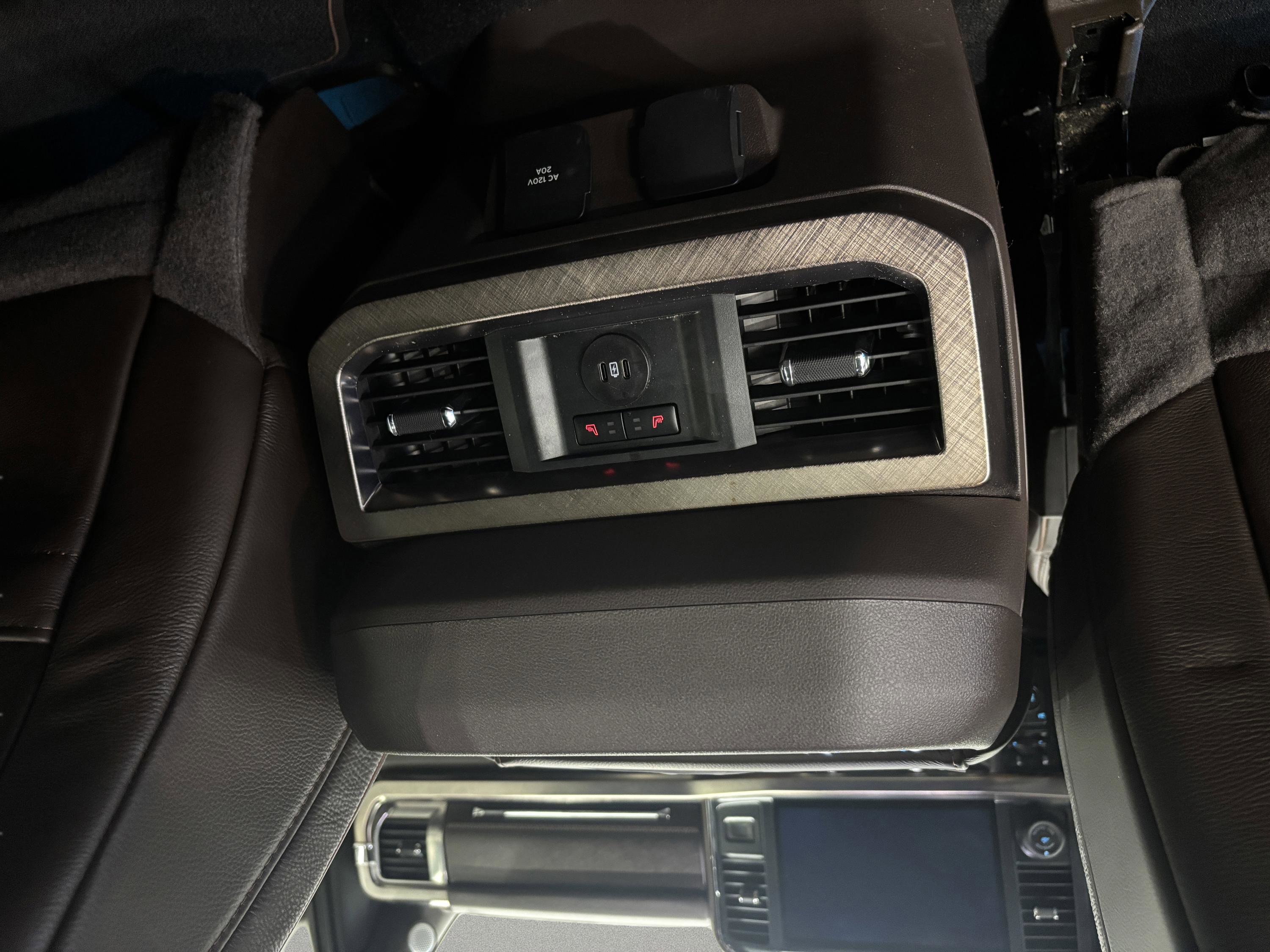 Certified 2024 Ford F350 King Ranch AWD/4WD image 15
