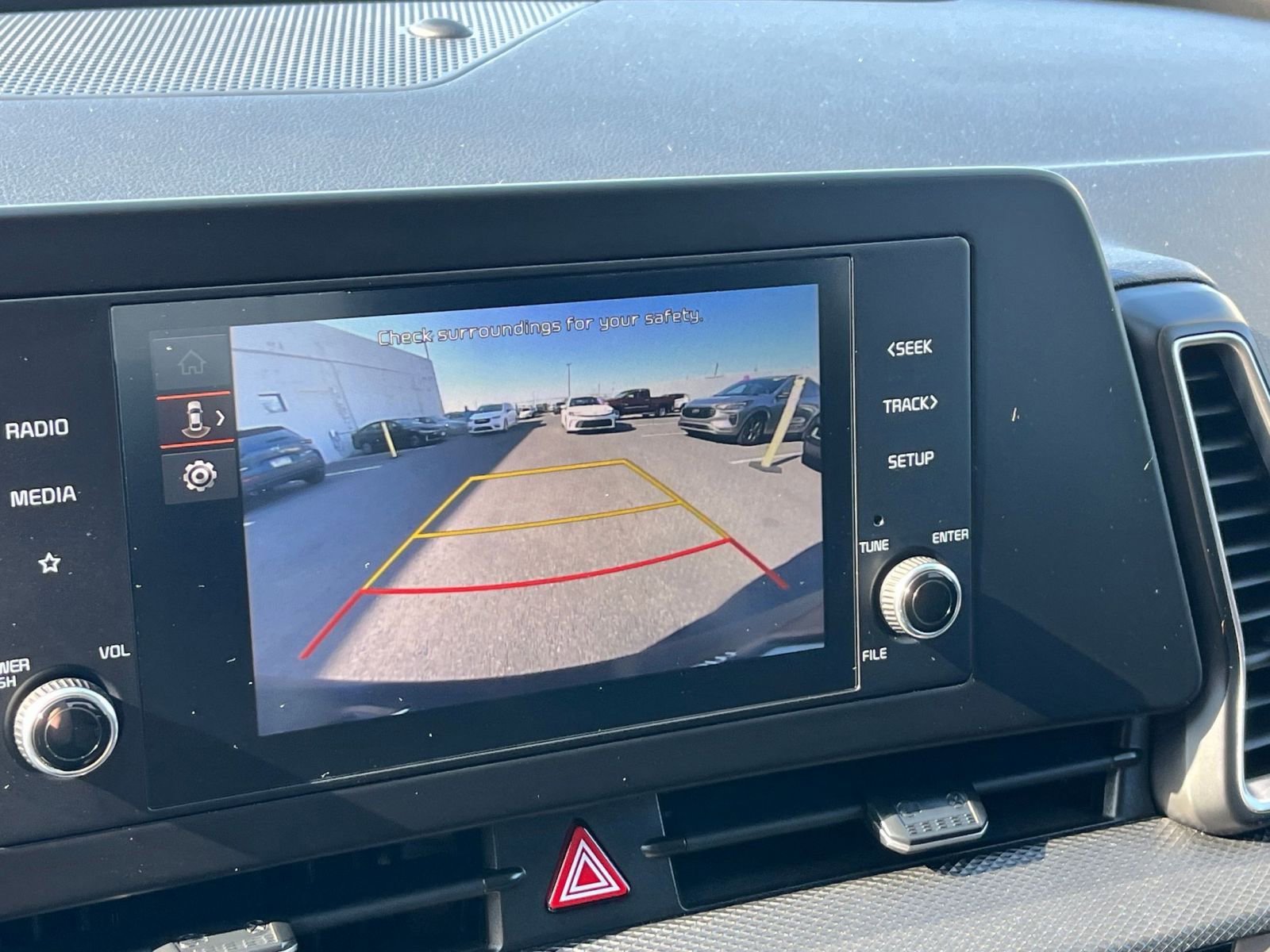 Used 2025 Kia Sportage LX image 23