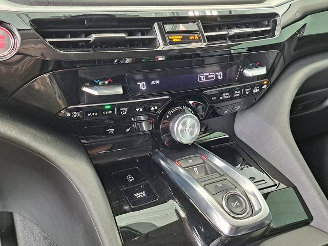 Used 2024 Acura MDX SH-AWD w/ Technology Package image 16