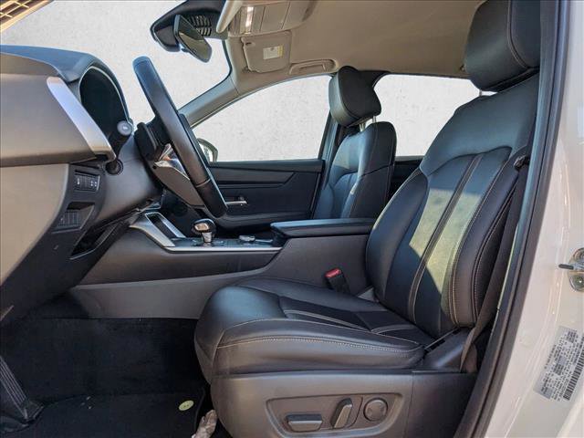 Used 2025 MAZDA CX-90 3.3 Turbo w/ Select Package image 15