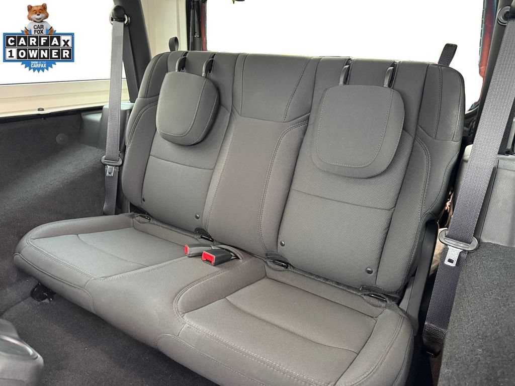 Certified 2022 Jeep Wrangler Sport AWD/4WD image 10