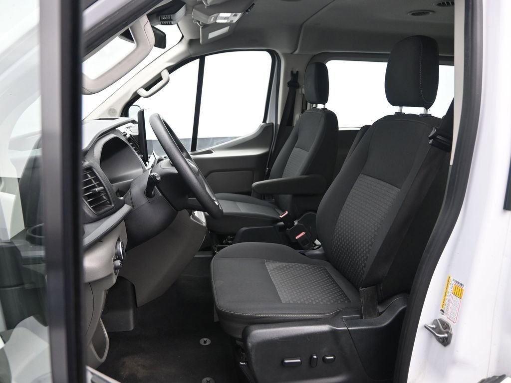 Used 2023 Ford Transit 350 XLT image 20