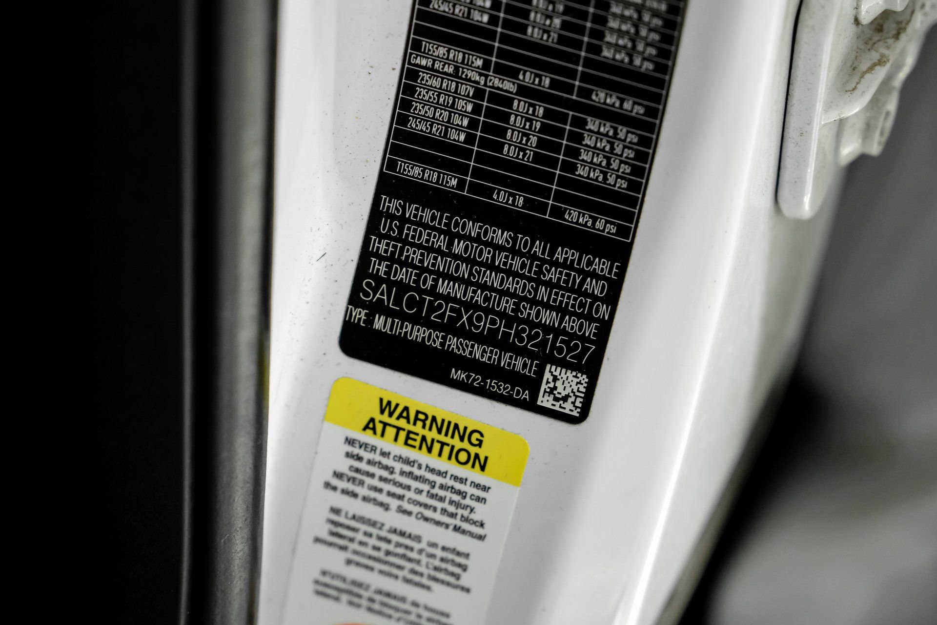 Used 2023 Land Rover Discovery Sport S R-Dynamic image 63