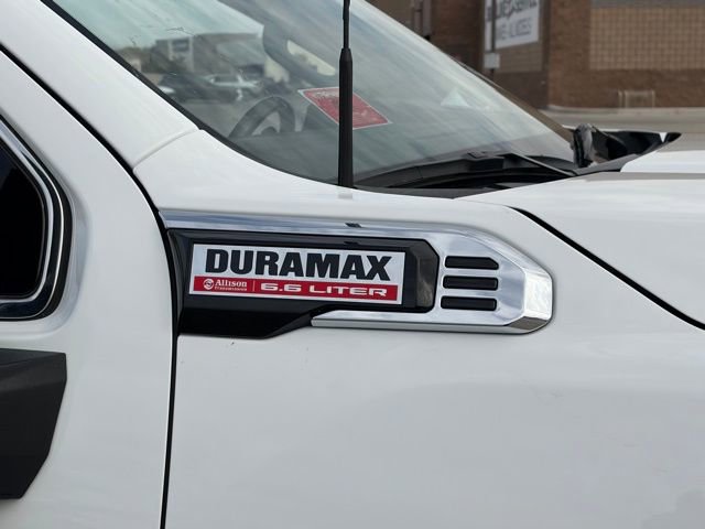 Used 2024 GMC Sierra 3500 SLE w/ SLE Convenience Package image 11