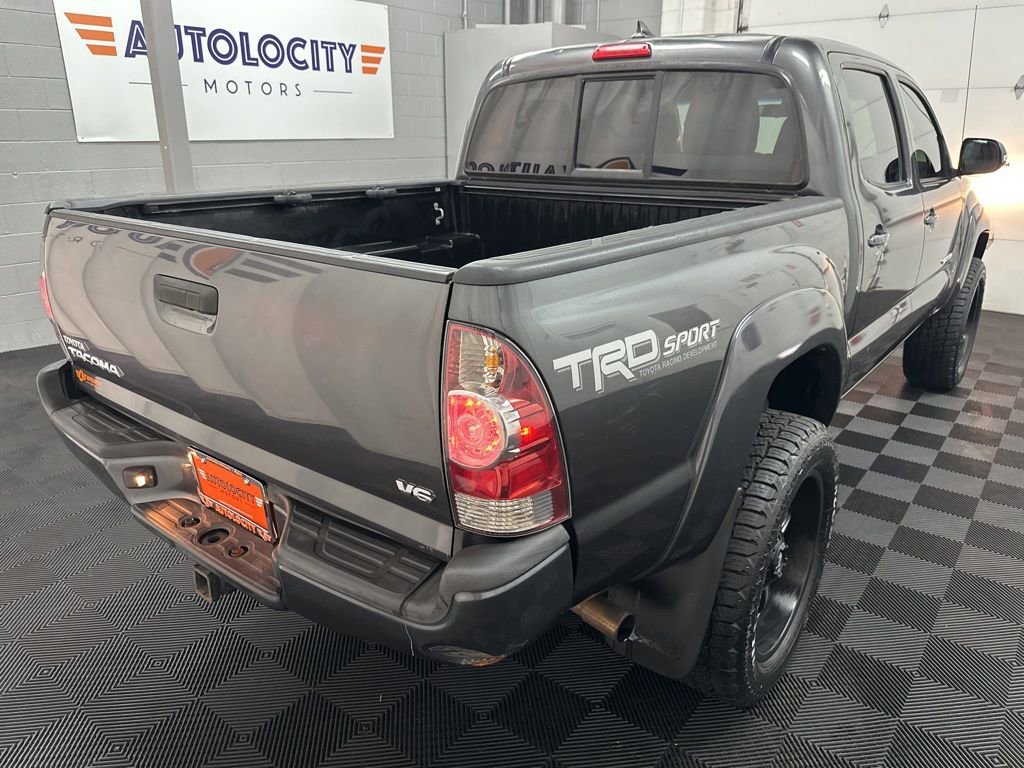 Used 2015 Toyota Tacoma 4x4 Double Cab w/ TRD Sport Package image 9