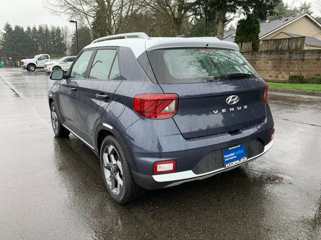 Certified 2024 Hyundai Venue Limited image 3