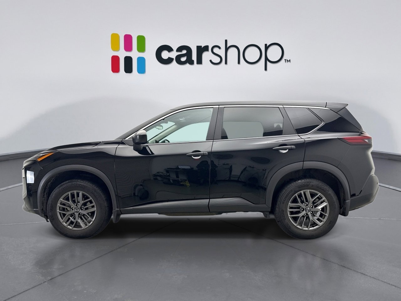 Used 2023 Nissan Rogue S AWD/4WD image 2