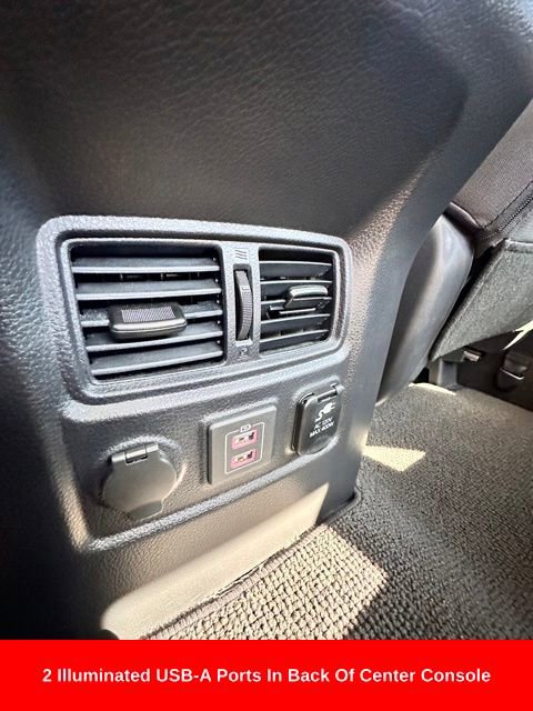 Certified 2024 Nissan Titan SV w/ SV Convenience Package image 31