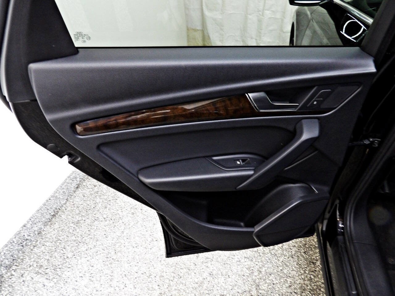 Used 2019 Audi Q5 2.0T Premium image 9