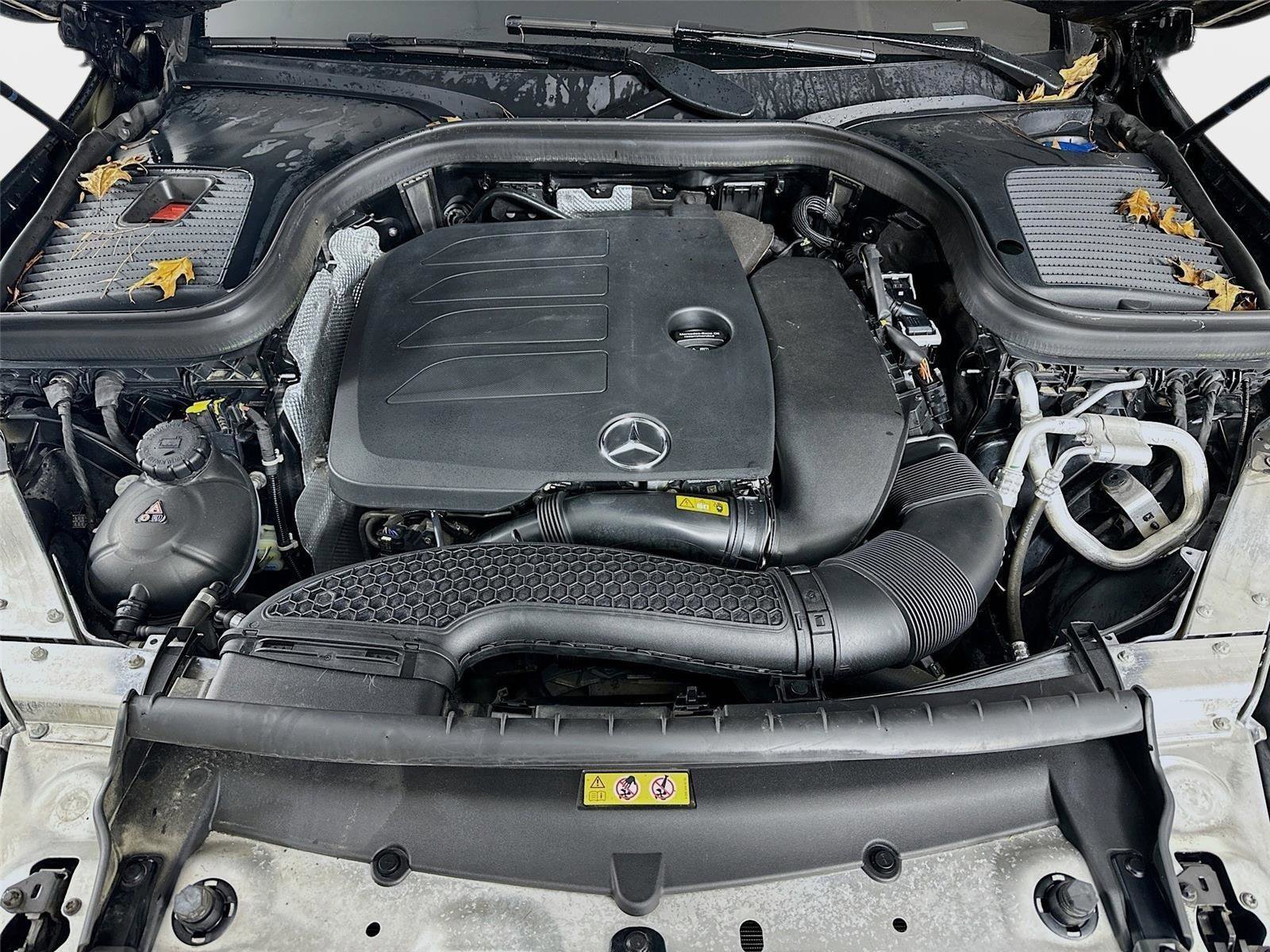 Used 2022 Mercedes-Benz GLC 300 4MATIC image 41