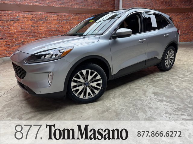 Used 2022 Ford Escape Titanium w/ Class II Trailer Tow Package