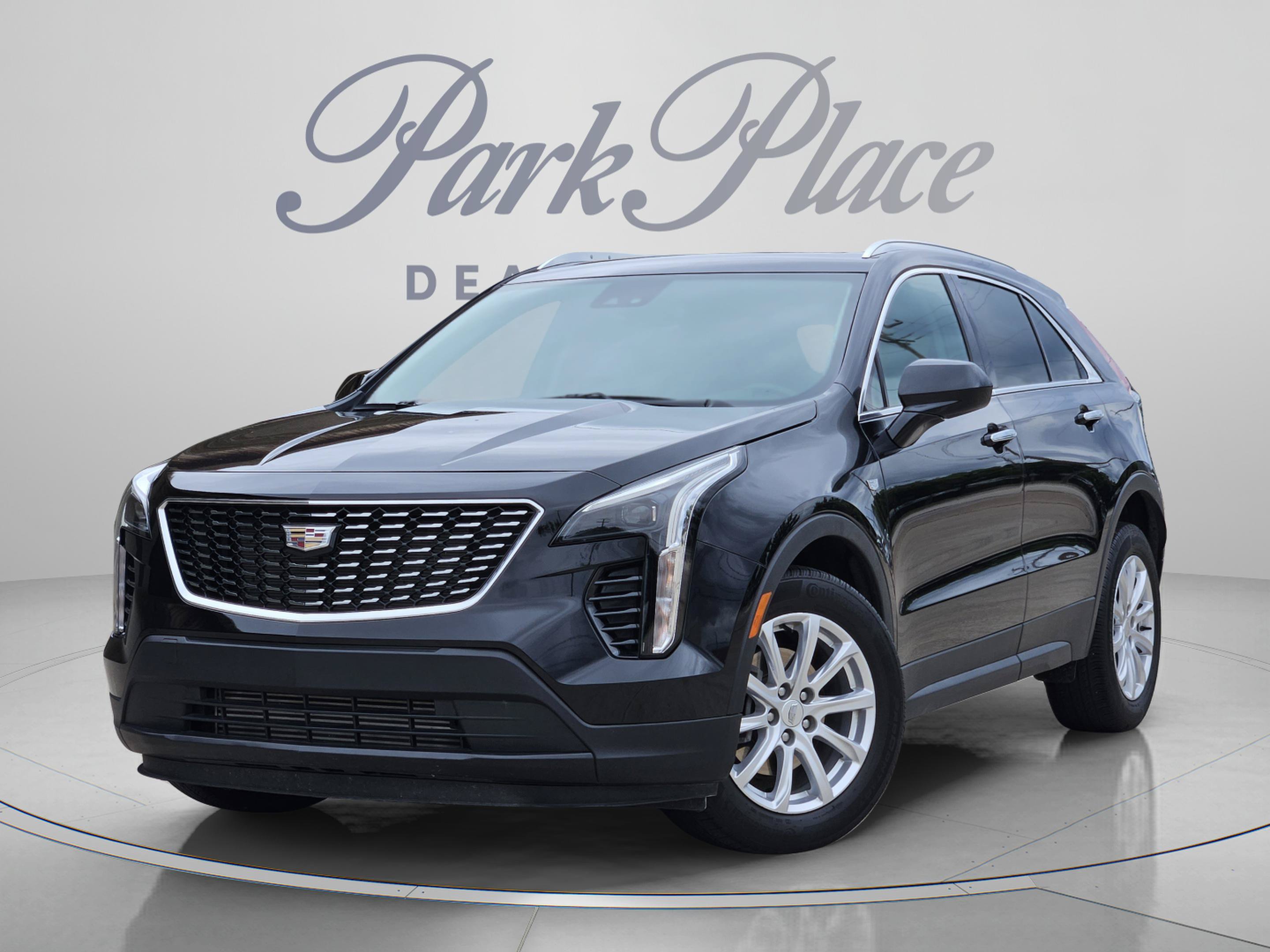 Used 2022 Cadillac XT4 Luxury w/ Cold Weather Package