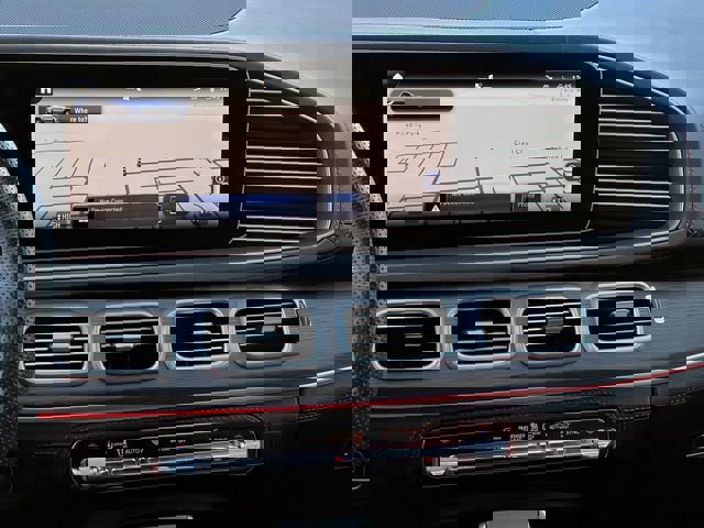 Used 2024 Mercedes-Benz GLE 53 AMG 4MATIC image 17