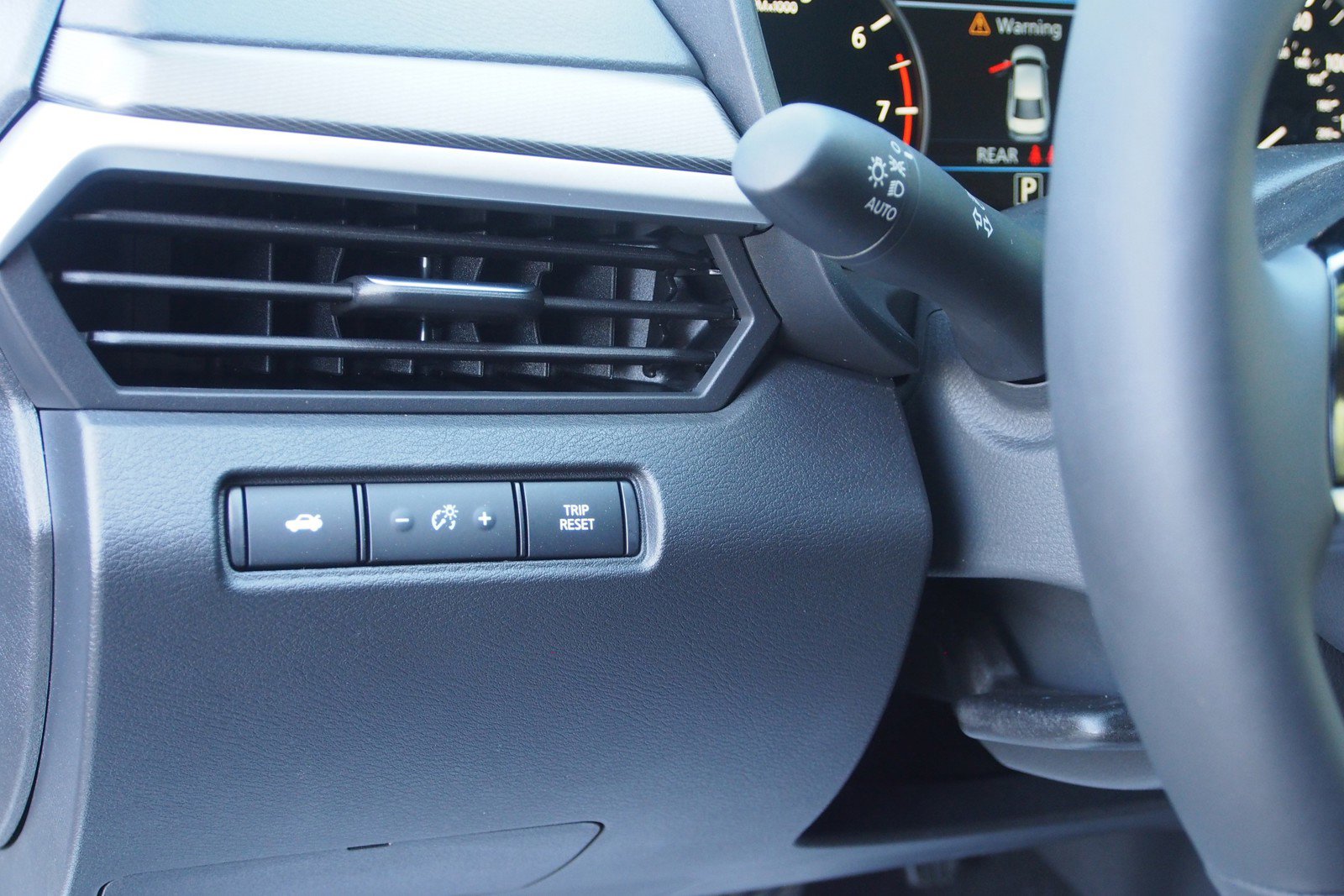 New 2026 Nissan Altima 2.5 SR FWD image 18