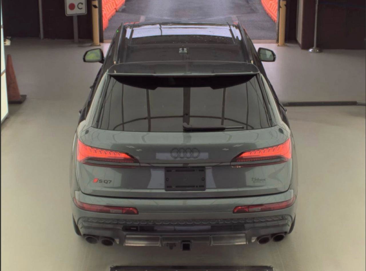 Used 2025 Audi SQ7 Premium Plus AWD/4WD image 6