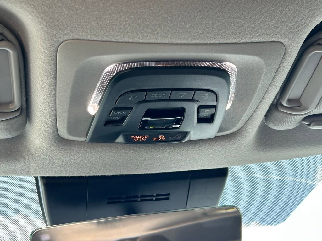 Used 2026 Toyota Corolla Cross LE w/ Moonroof Package FWD image 19