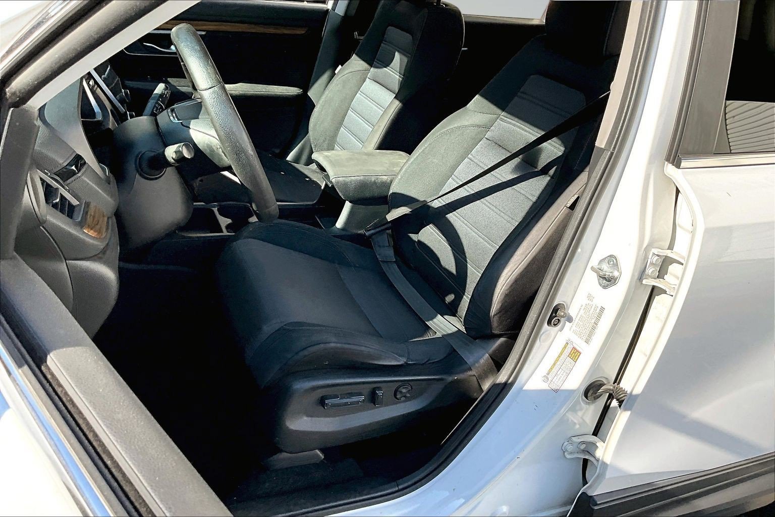 Used 2021 Honda CR-V EX image 18