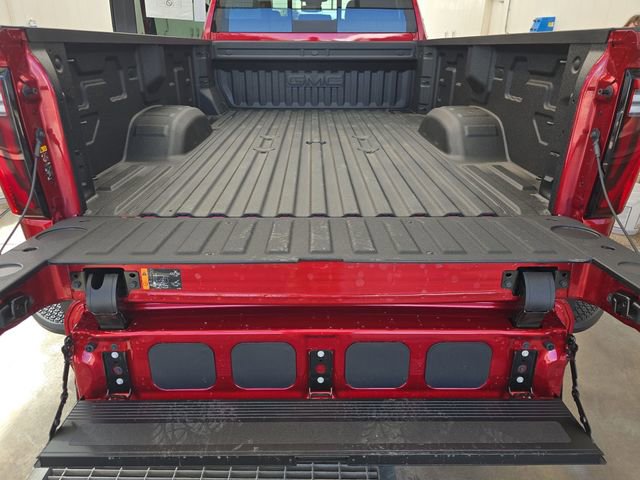 New 2026 GMC Sierra 2500 SLT image 12