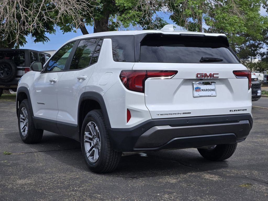 Certified 2026 GMC Terrain Elevation AWD/4WD image 3