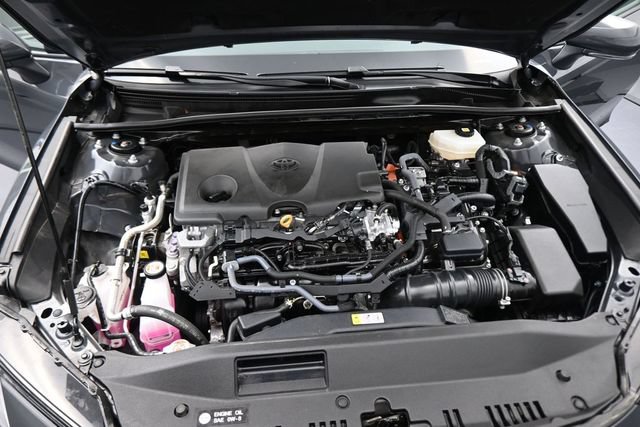 Used 2026 Toyota Camry SE FWD image 12