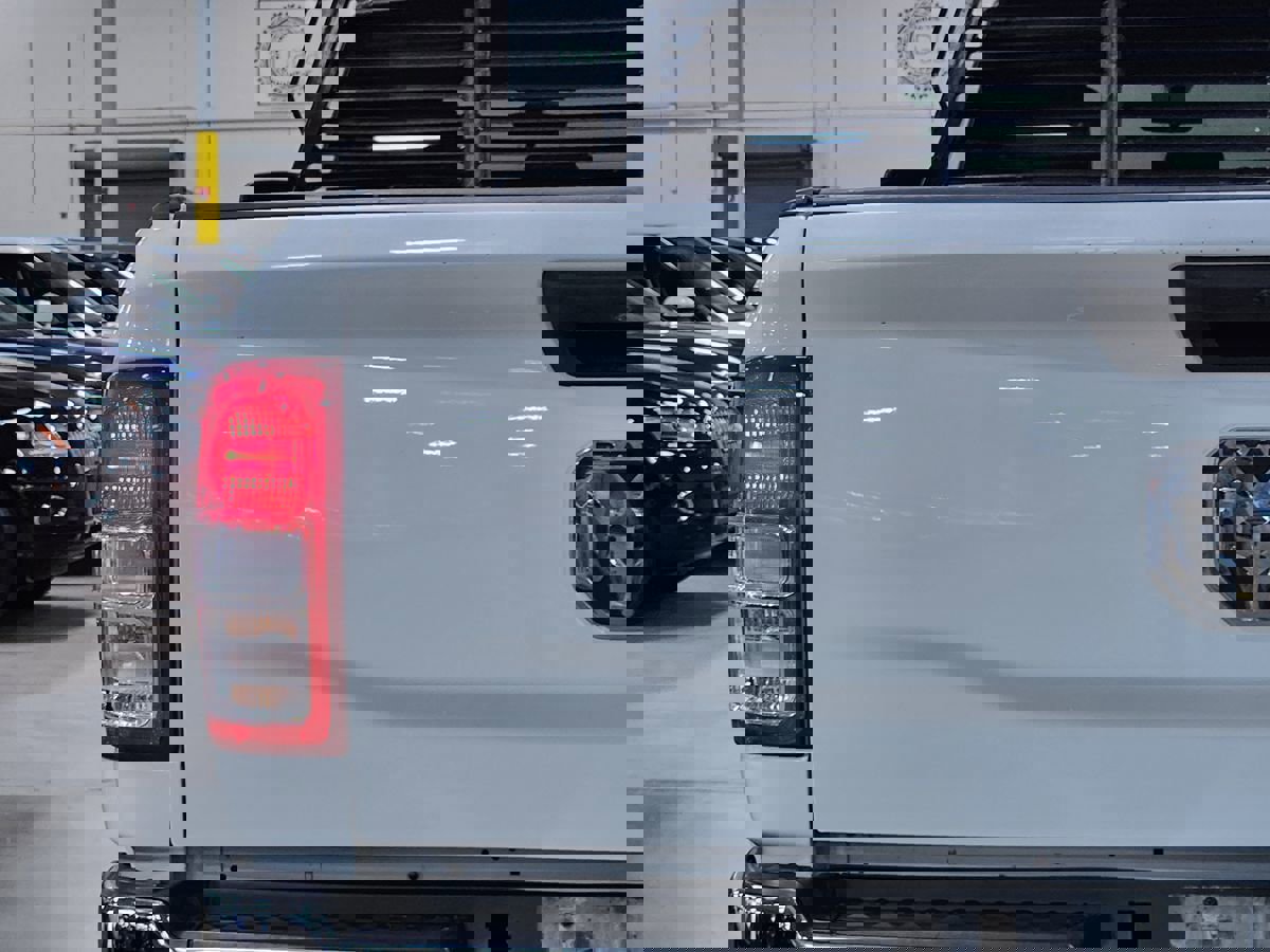 Used 2023 RAM 3500 Tradesman w/ Chrome Appearance Group image 19