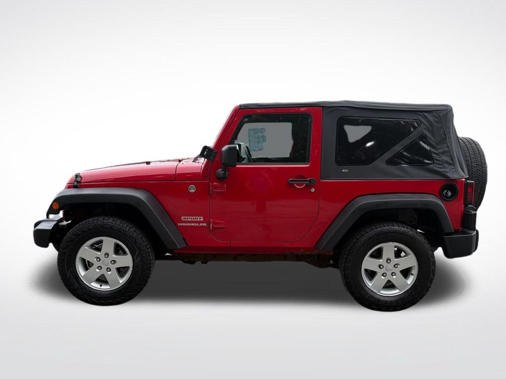 Used 2011 Jeep Wrangler Sport AWD/4WD image 2