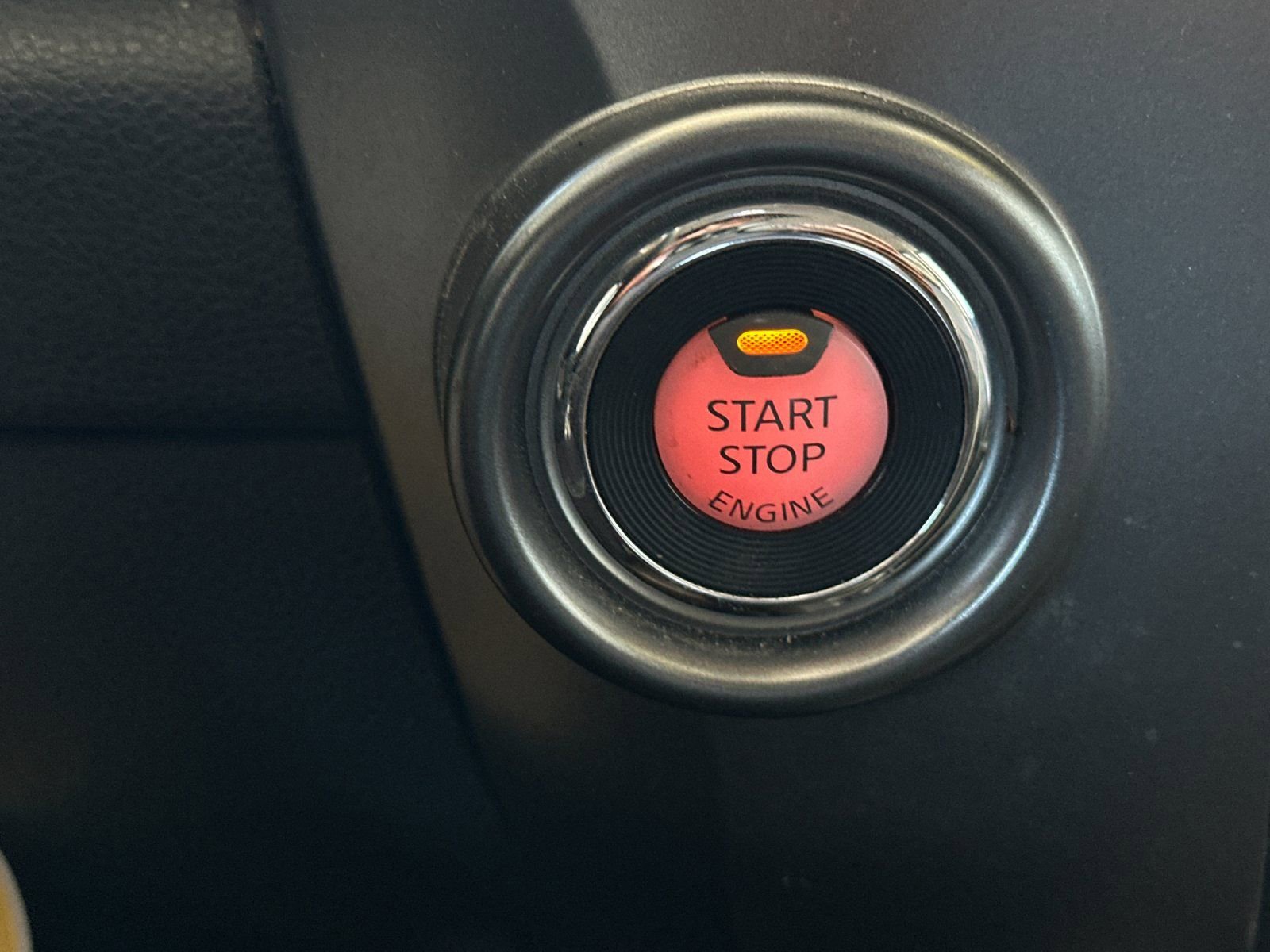 Used 2017 Nissan Titan Platinum Reserve image 19