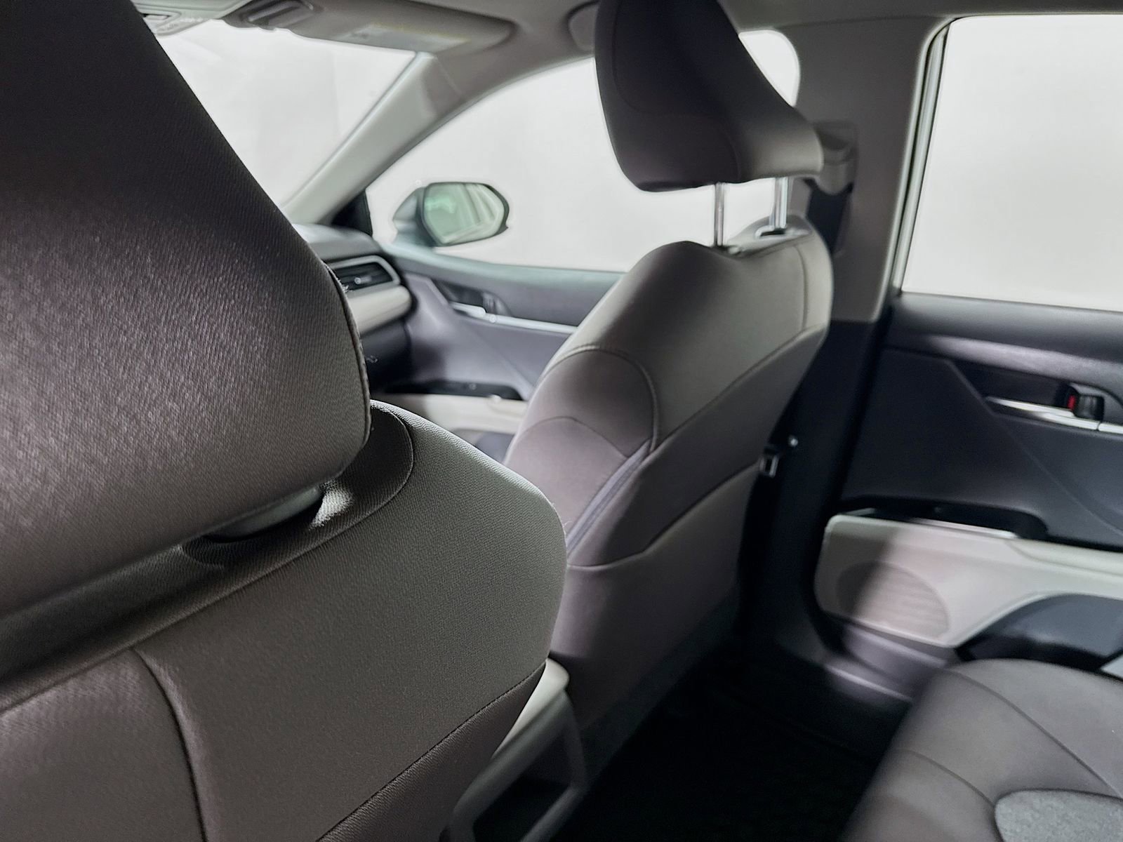 Certified 2019 Toyota Camry LE FWD image 18