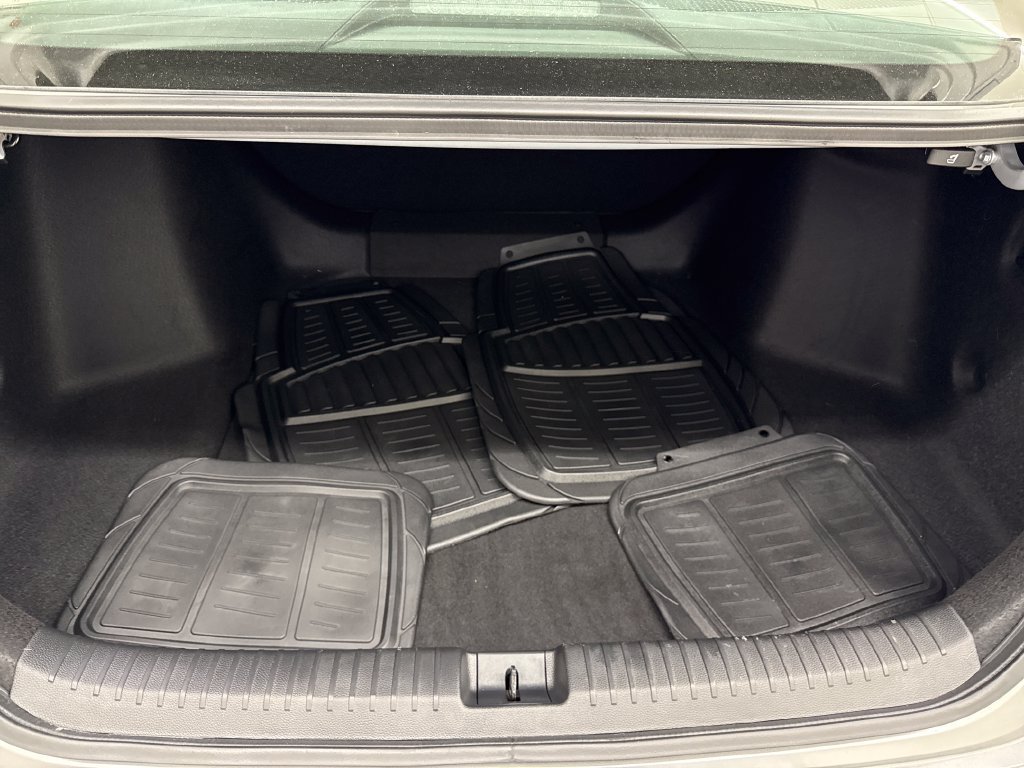 Used 2025 Honda Accord LX image 26