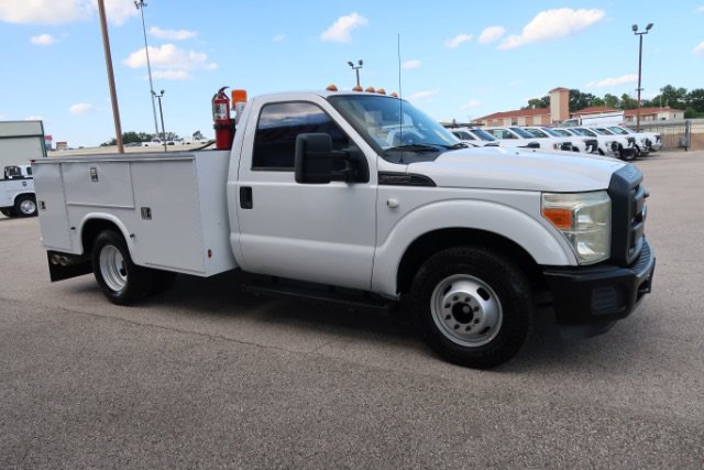 Used 2013 Ford F350 XL w/ Trailer Tow Pkg RWD image 3