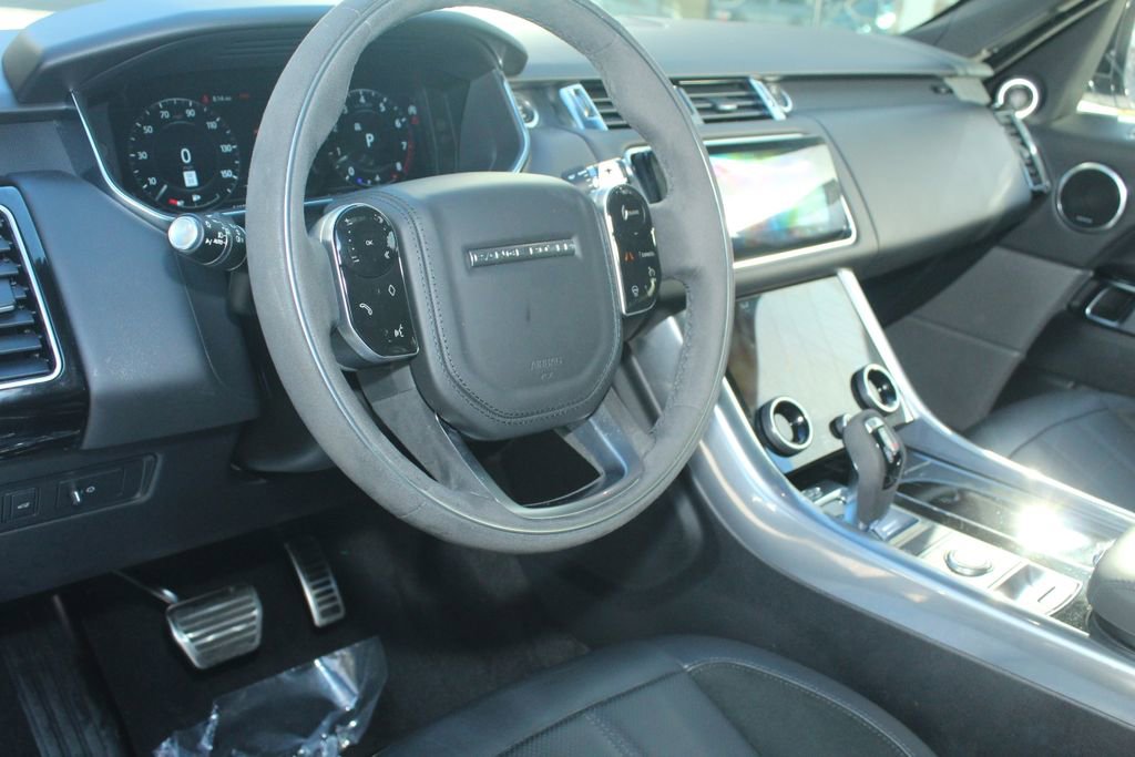 Used 2022 Land Rover Range Rover Sport HST image 15