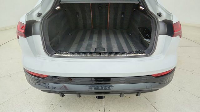 Used 2024 Audi Q8 e-tron Premium Plus w/ Premium Plus Package image 14