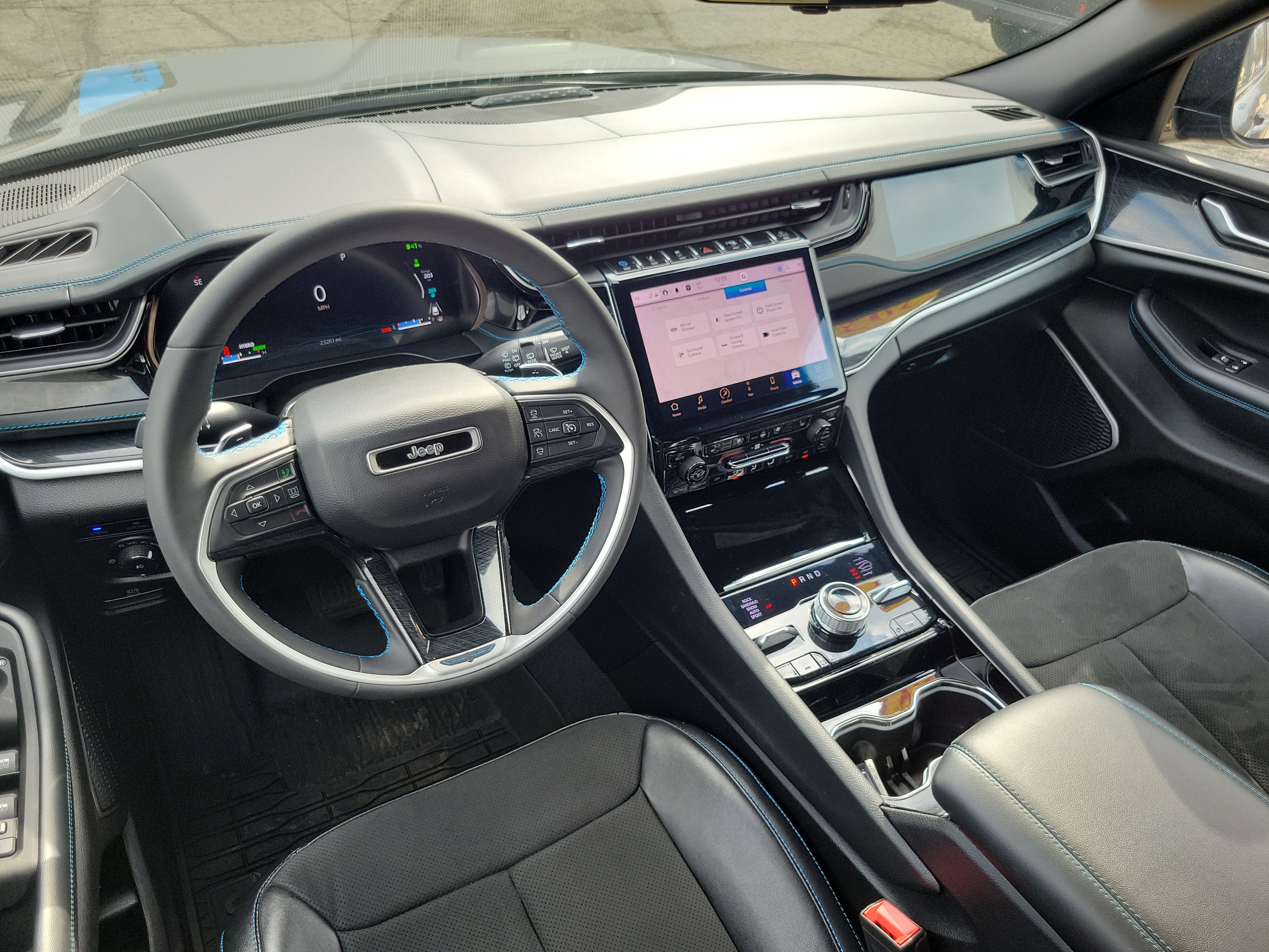 Used 2022 Jeep Grand Cherokee Trailhawk w/ Advanced Protech Group II image 16